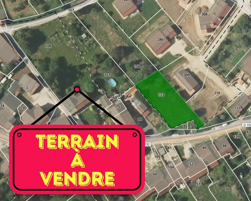 Terrain constructible - 1 054 m²