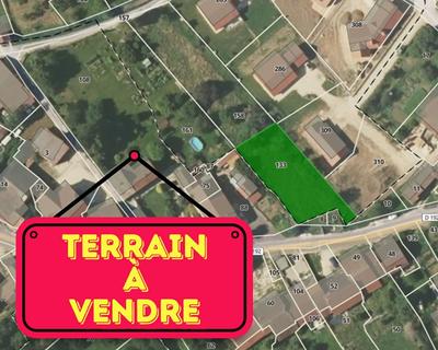Terrain constructible - 1 054 m²