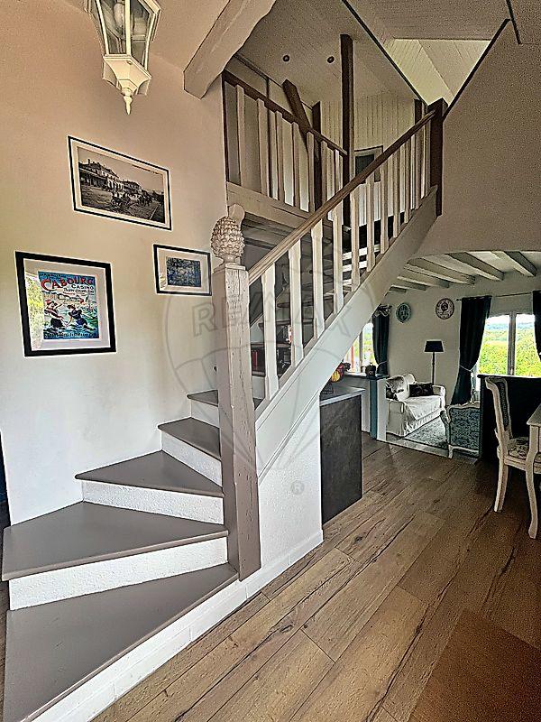 Villa - 136 m² - 6 pièces