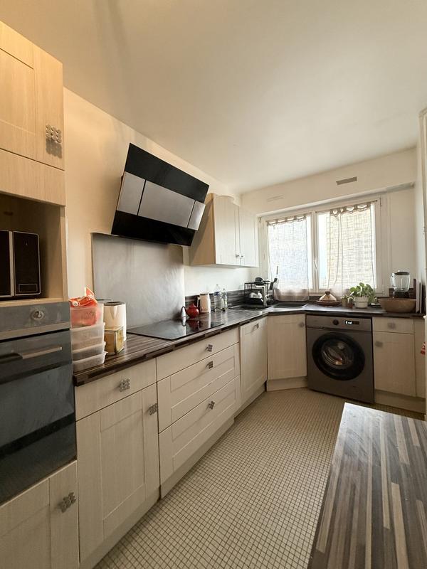 Appartement - 75 m² - 3 pièces