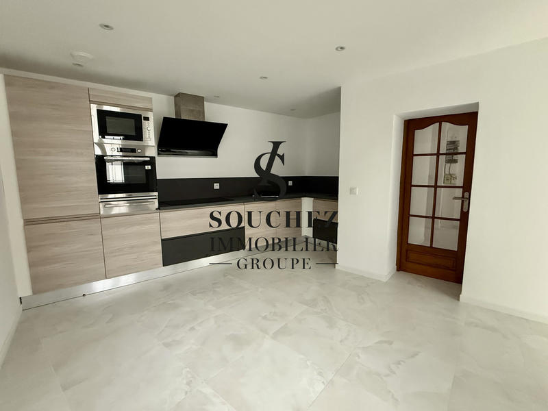 Maison - 121 m² - 5 pièces