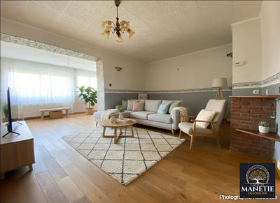 Maison - 97 m² - 6 pièces