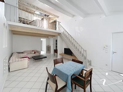 Appartement - 92 m² - 4 pièces