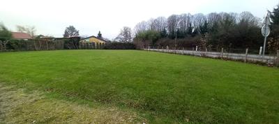 Terrain - 826 m²