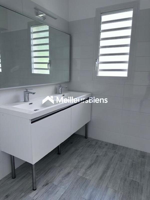 Villa - 160 m² - 5 pièces