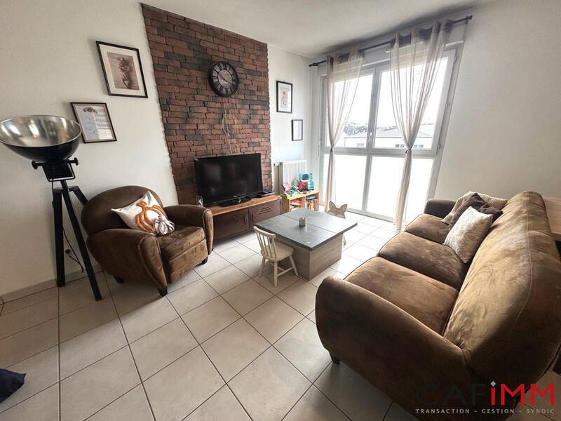 Appartement - 64 m² - 3 pièces