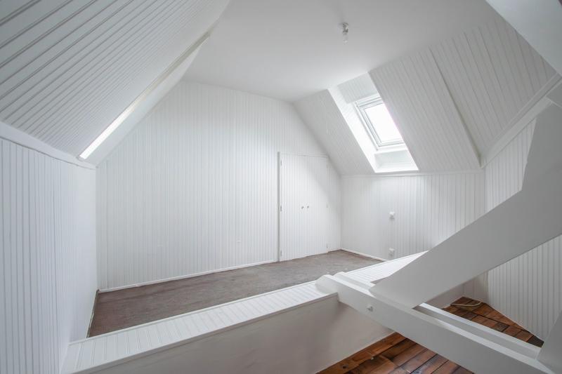 Maison traditionnelle - 174 m² - 6 pièces