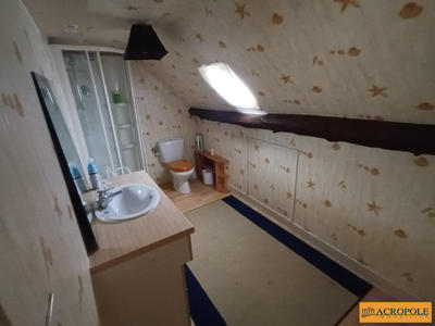 Maison - 185 m² - 5 pièces