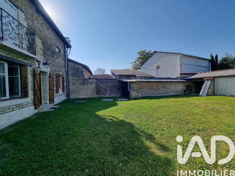 Maison - 160 m² - 8 pièces