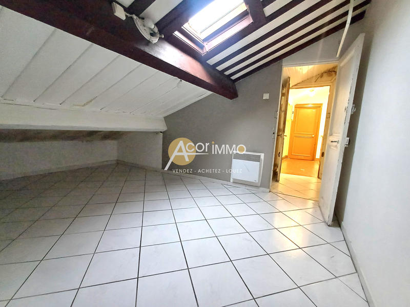 Appartement - 44 m² - 4 pièces