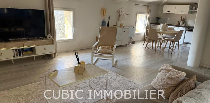 Maison - 84 m² - 3 pièces