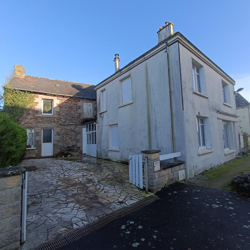 Maison de village - 100 m² - 5 pièces