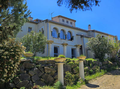 Villa - 270 m² - 8 pièces