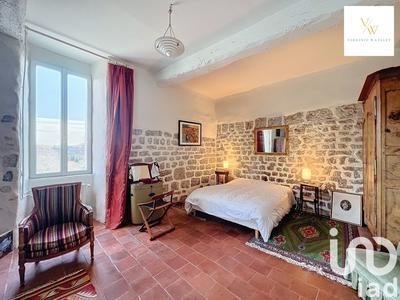 Maison - 199 m² - 9 pièces