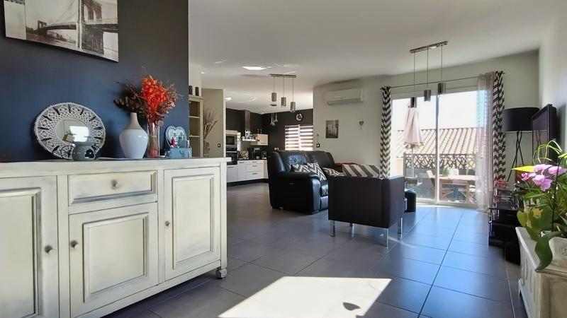 Maison - 95 m² - 4 pièces