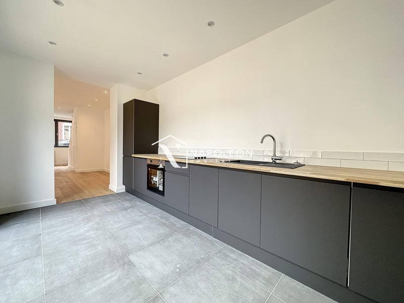 Maison - 125 m² - 6 pièces