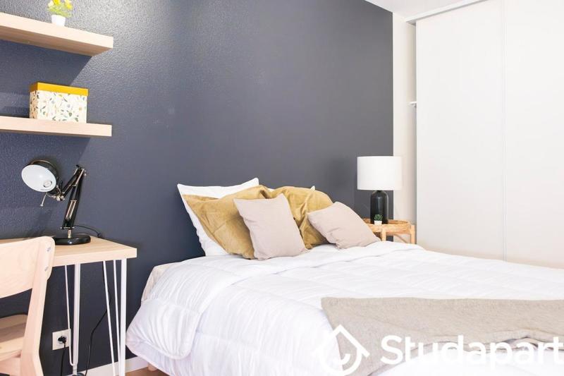 Chambre - 9 m² - 1 pièce