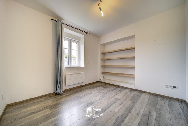 Appartement - 82 m² - 4 pièces