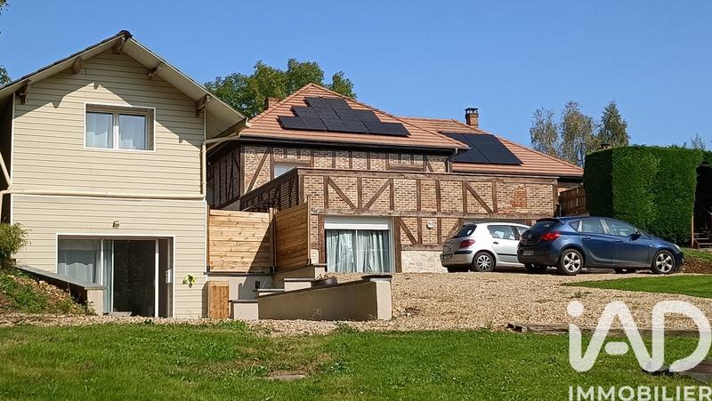 Maison - 397 m² - 16 pièces