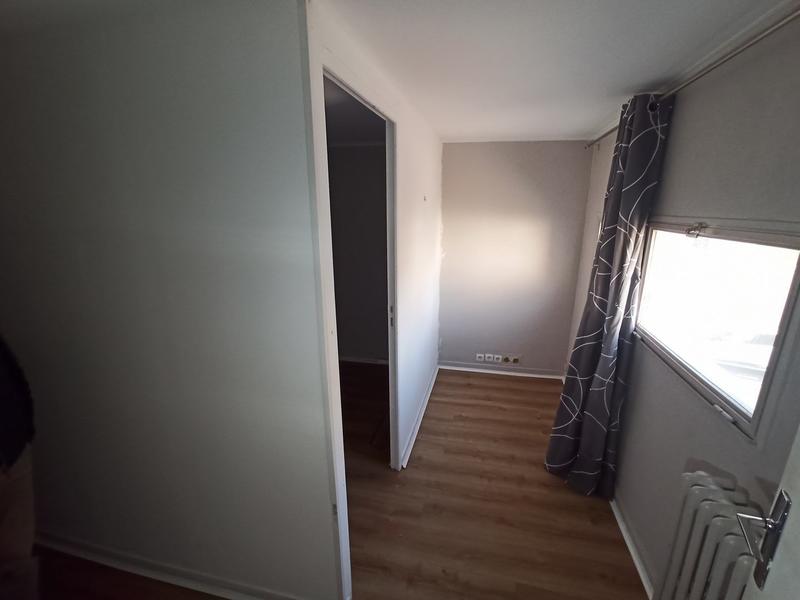 Local commercial - 115 m²