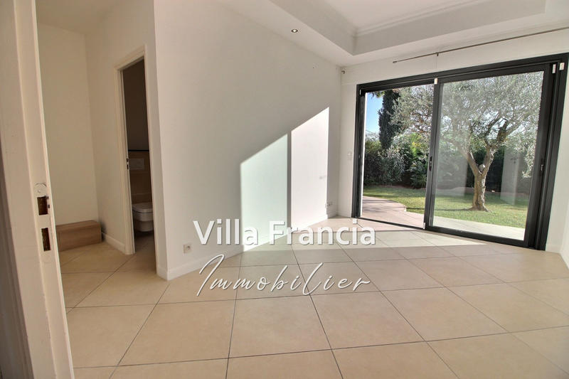 Villa - 163 m² - 4 pièces