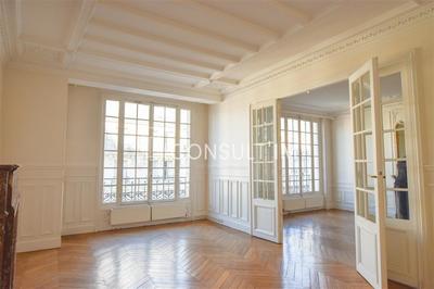 Appartement - 124 m² - 5 pièces
