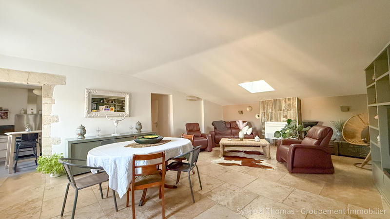 Triplex - 130 m² - 5 pièces