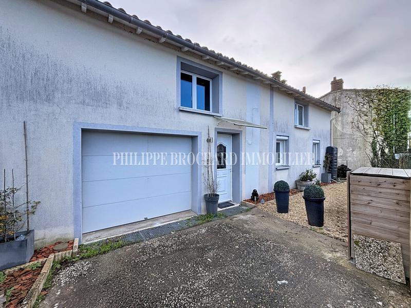 Maison - 91 m² - 4 pièces