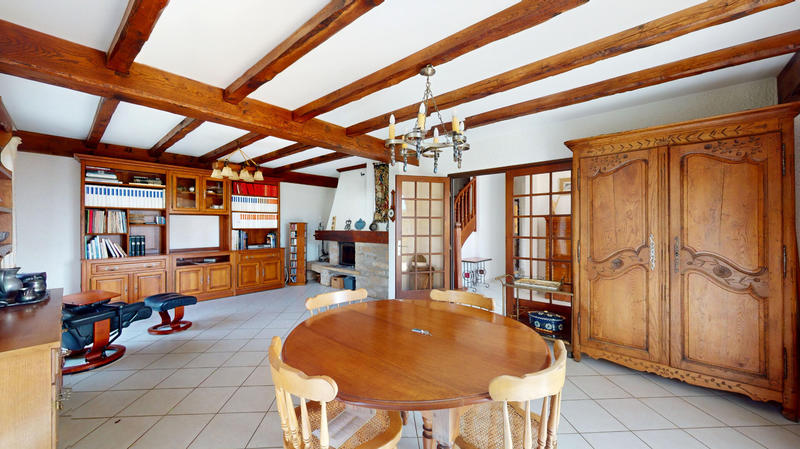 Maison - 146 m² - 7 pièces