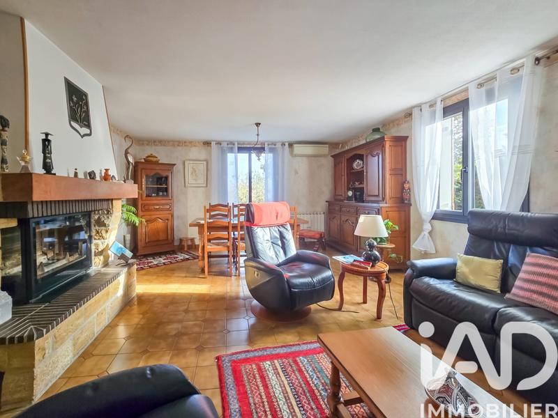 Maison - 104 m² - 6 pièces