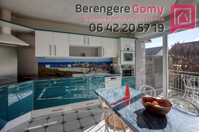 Maison - 122 m² - 7 pièces