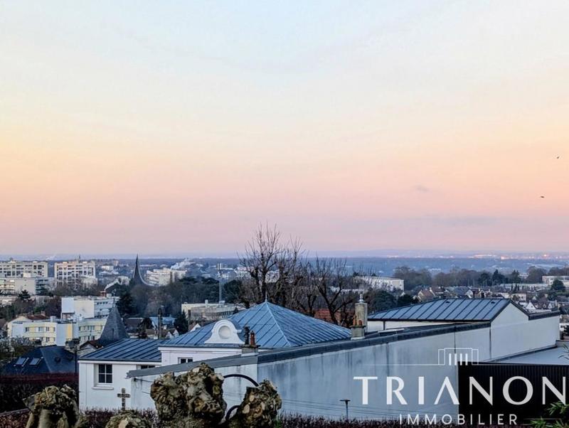 Maison - 184 m² - 8 pièces