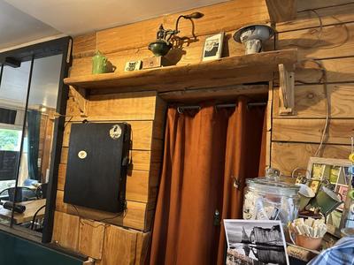 Fonds de commerce - Local commercial - 53 m²