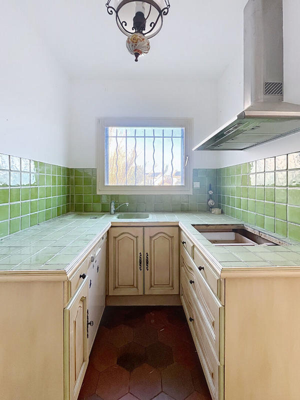 Maison - 174 m² - 9 pièces