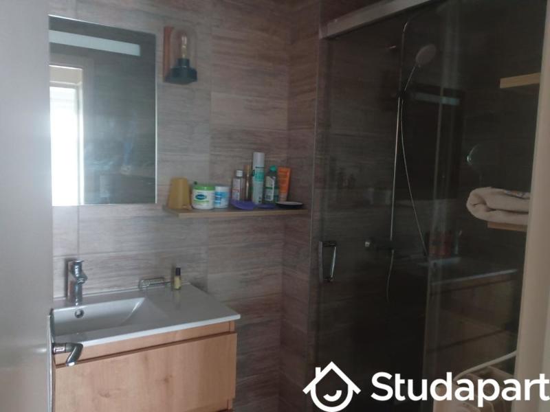 Chambre - 20 m² - 1 pièce