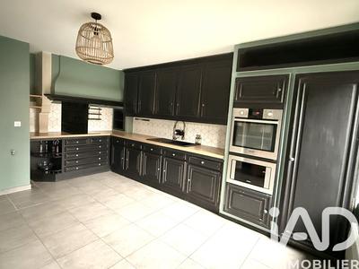 Maison - 125 m² - 5 pièces