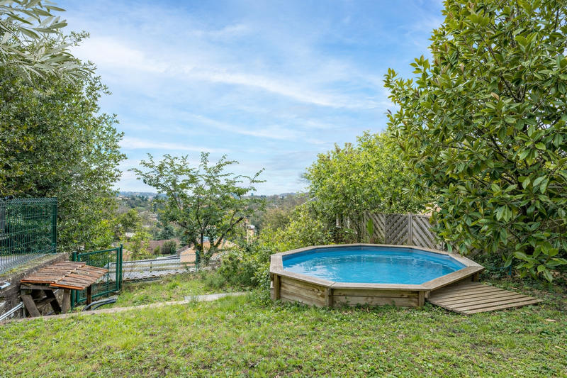 Maison - 90 m² - 3 pièces