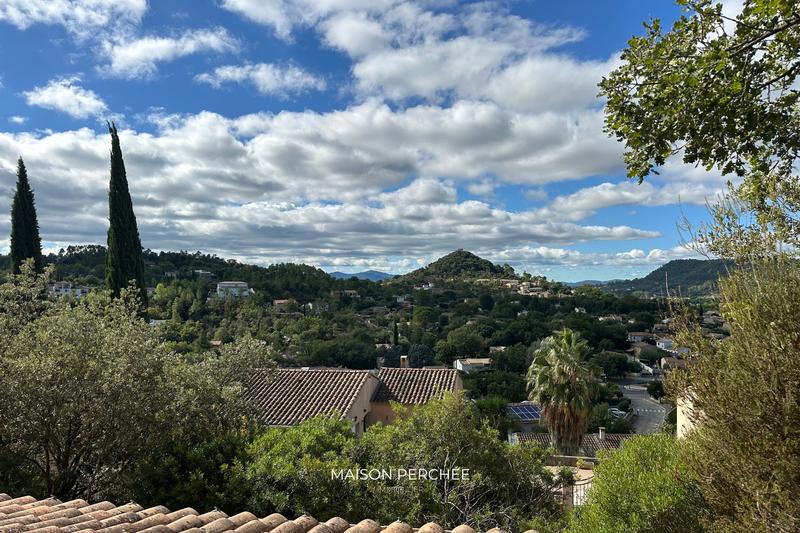 Villa - 104 m² - 4 pièces