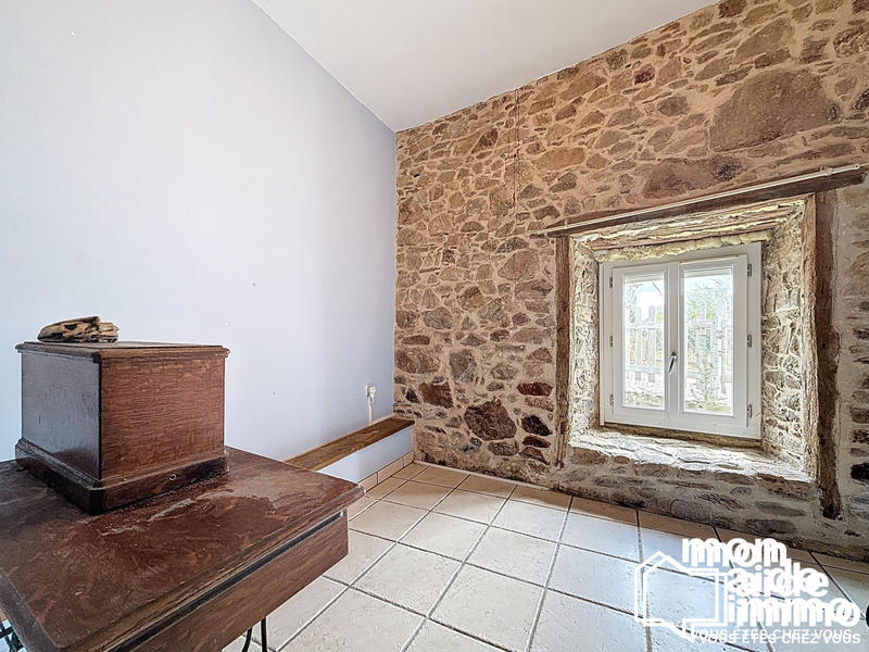 Maison - 113 m² - 4 pièces