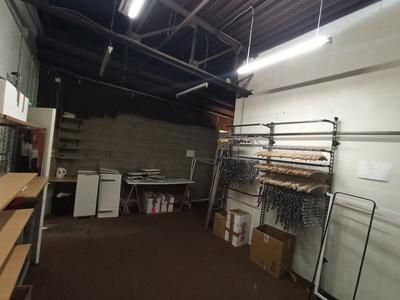 Local commercial - 128 m²