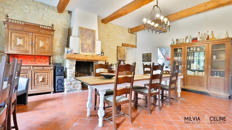 Propriété - 515 m² - 32 pièces