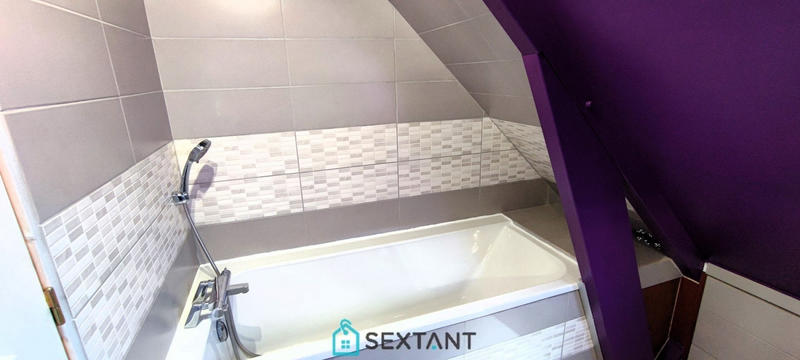 Maison - 137 m² - 6 pièces