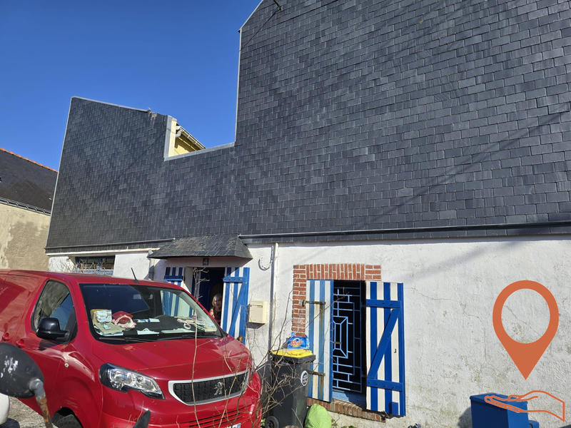 Viager - Maison - 250 m² - 10 pièces