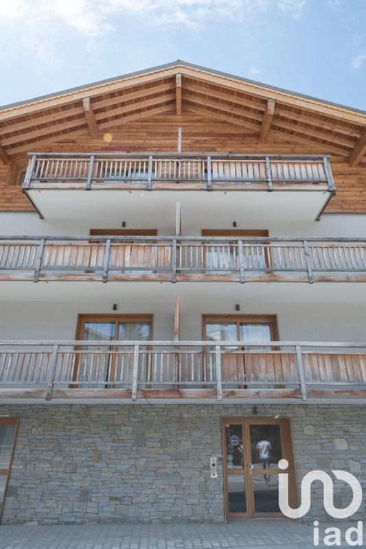 Appartement - 165 m² - 6 pièces