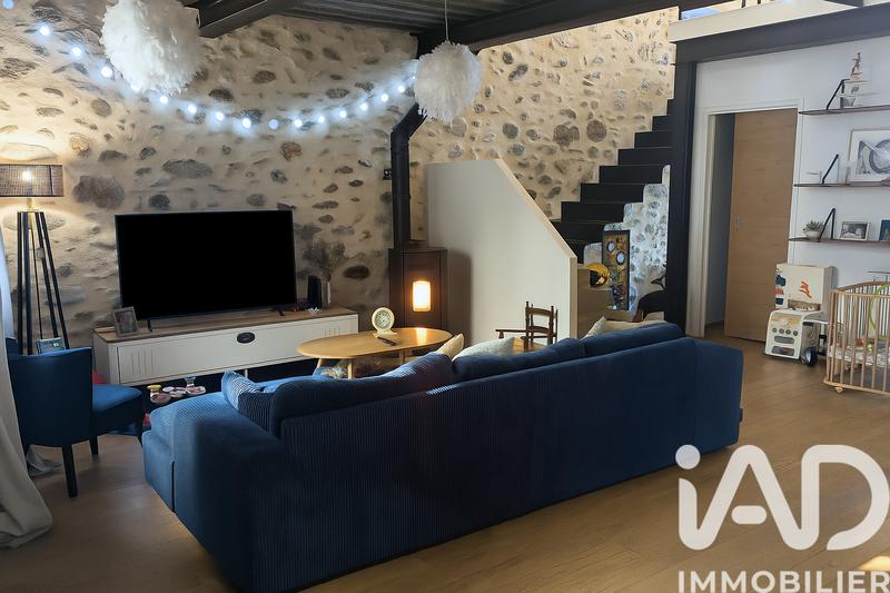 Maison de village - 220 m² - 5 pièces