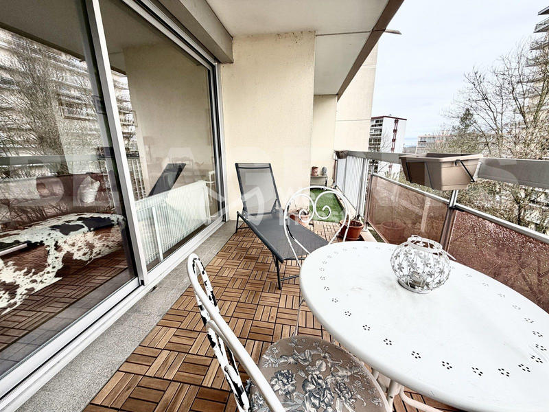 Appartement - 87 m² - 4 pièces