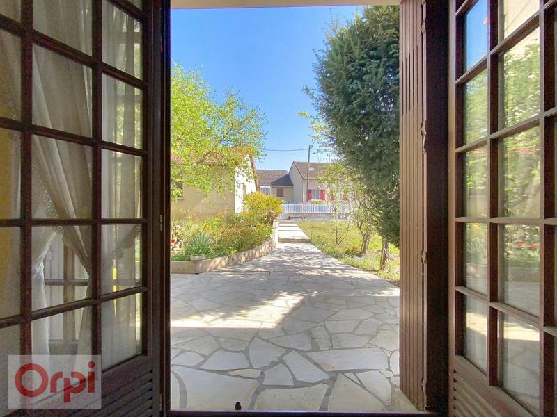 Maison - 90 m² - 3 pièces