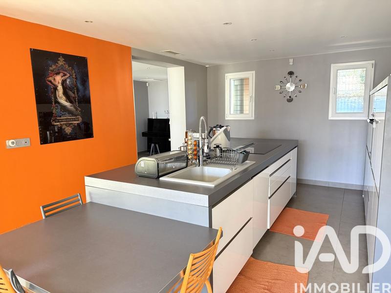 Maison de maîtres - 212 m² - 6 pièces