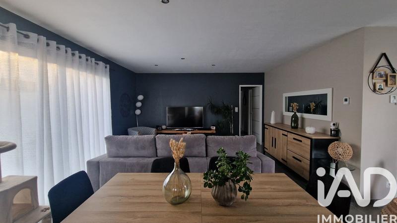 Maison - 102 m² - 5 pièces