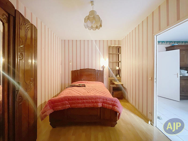 Maison - 77 m² - 2 pièces